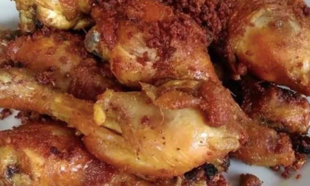 Semerbak Bau Ini Resepi Ayam Goreng Mak Mertua Yang Sedap Gila